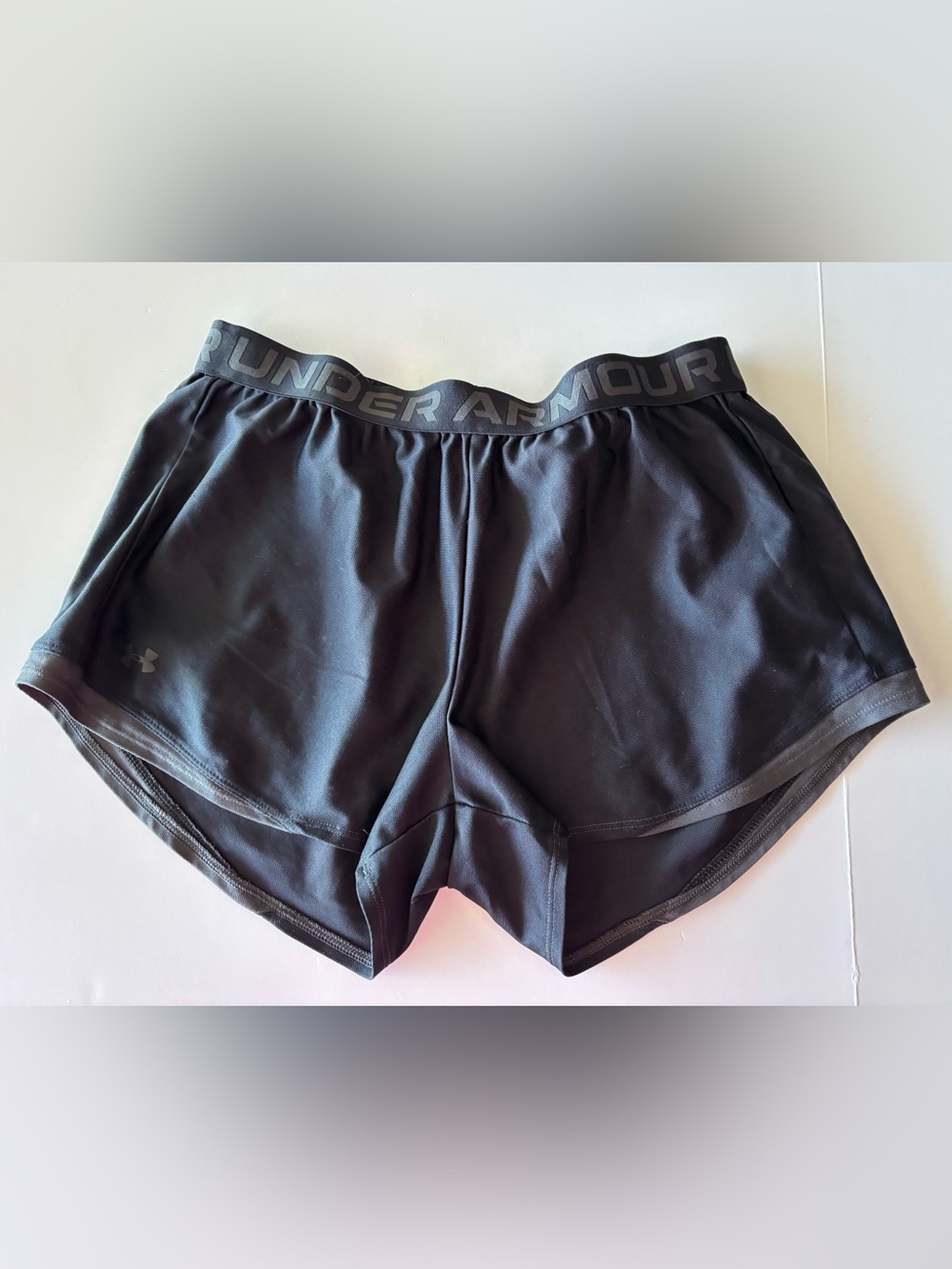 Under Armour Women’s Playup shorts size L